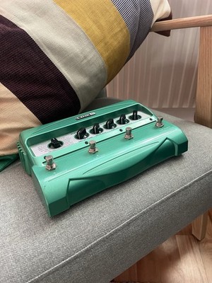 Line6 DL4 Delay Modeler Pedal Looper Sampler Echo Reverb Gitarreneffektgerät FX
