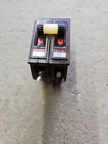Wadsworth 20 Ampere 2-polig 120/240V Leitungsschutzschalter, 20A - Bild 1 von 2