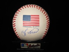 YOGI BERRA SIGNED BASEBALL 2001 WORLD SERIES 1ST PITCH FLAG -YANKEES -VERY RARE!