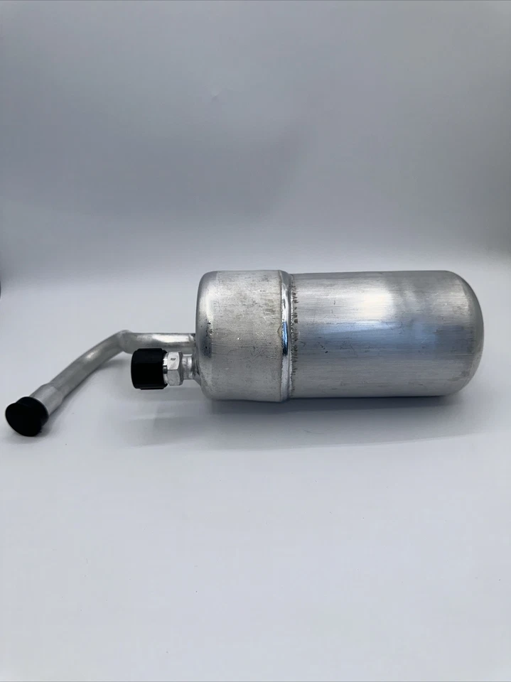 A/C Accumulator Fits Select 1994-2004 VOLVO 850 C70 S70 V70, Free Shipping! - Image 3 of 3