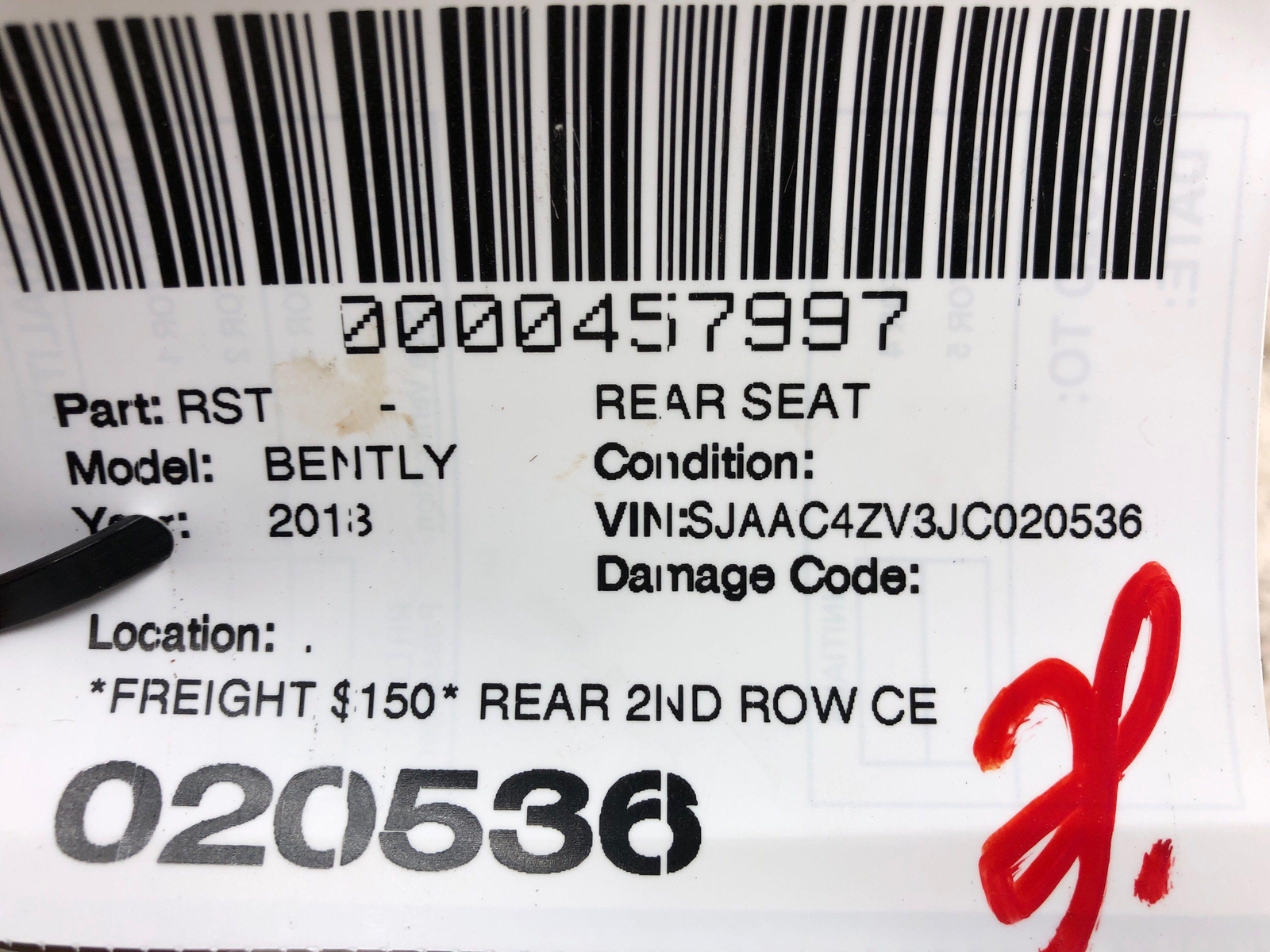 2016-2020 BENTLEY BENTAYGA 2ND ROW CENTER SEAT BLACK/BEIGE *SMALL STAIN *DETAILS