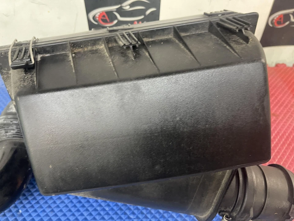 Коробка воздухоочистителя в сборе проверенная оригинальная для Mercedes Benz W210 E430 1998-1999 годов выпуска - Изображение 4 из 4