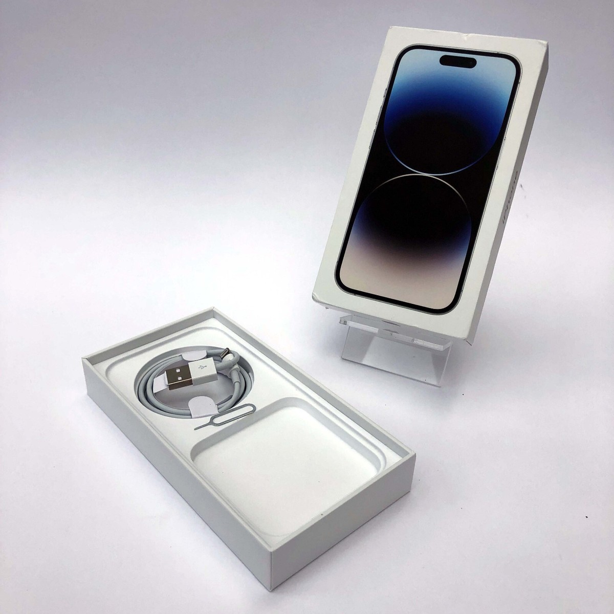 Apple iPhone 12 白本体ケーブル付き　箱はiPhone14の代用品 s-l1200.jpg