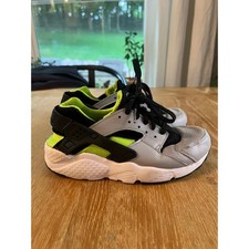 Nike Huarache Run SE Kids Sneakers Gray Black Neon Green Shoes Size 5.5Y