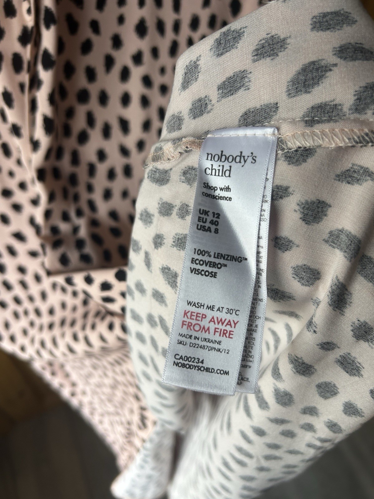 Women Nobody's Child pink dalmatian/leopard-print V-neck dress, size 12 image 10