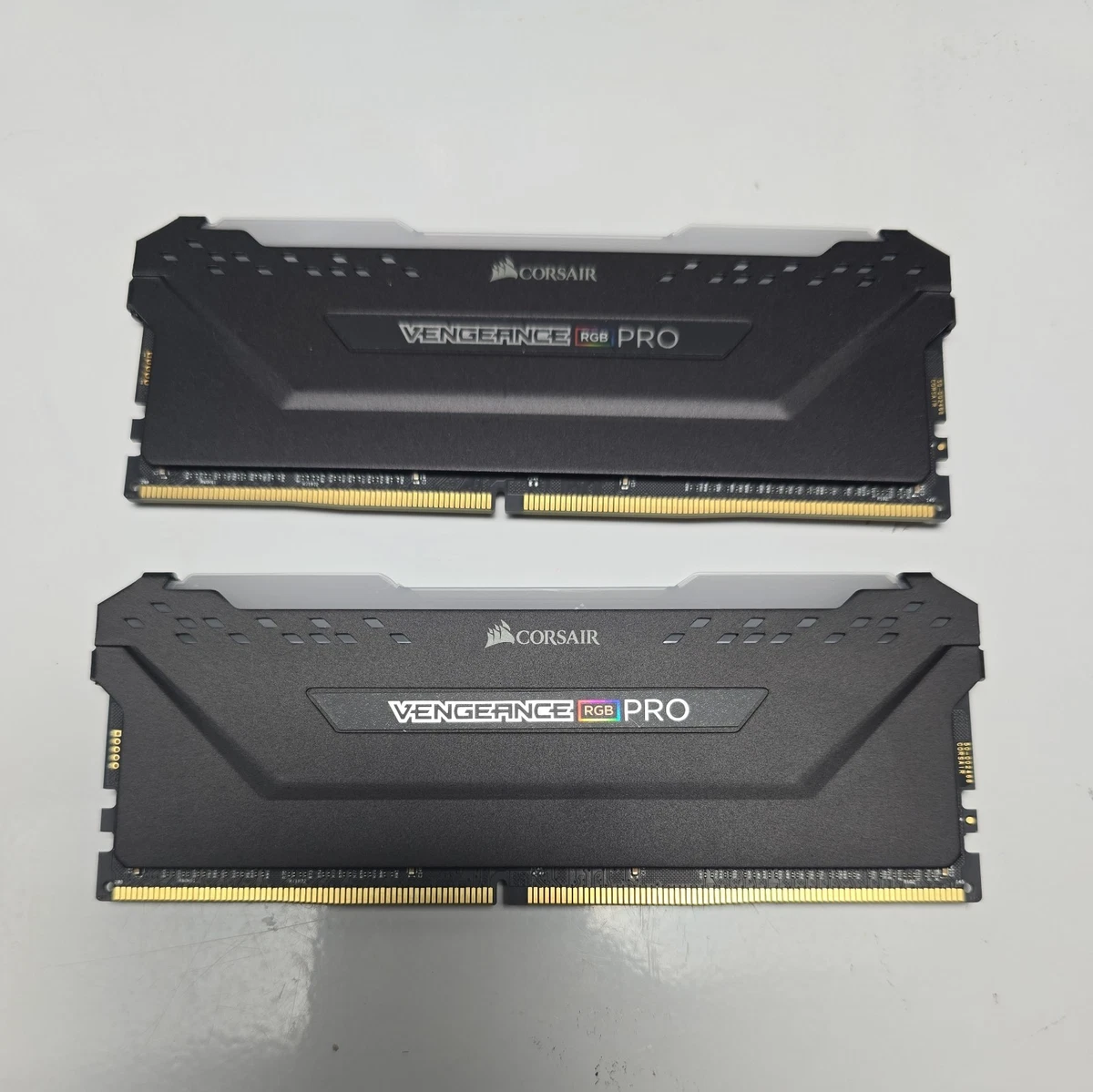 Corsair Computer RAM 16 GB Capacity per Module 288 Pins for sale