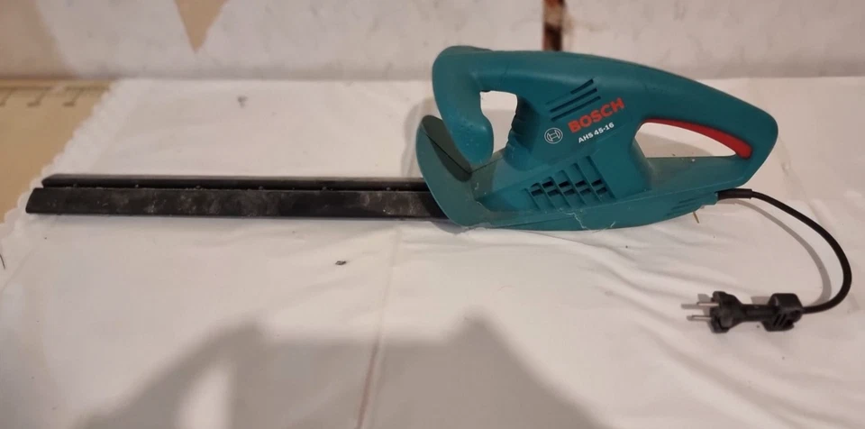 Bosch AHS 45-16 Heckenschere - 420 W (0600847A00) - Bild 3 von 4