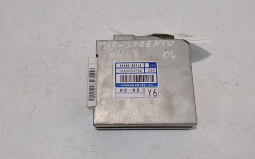 KIA SORENTO II XM Getriebesteuergerät 954404A713 2.5 Diesel 110kw 2004 27699549