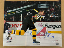 Zdeno Chara BOSTON BRUINS SIGNED 16X20 JSA AA61864