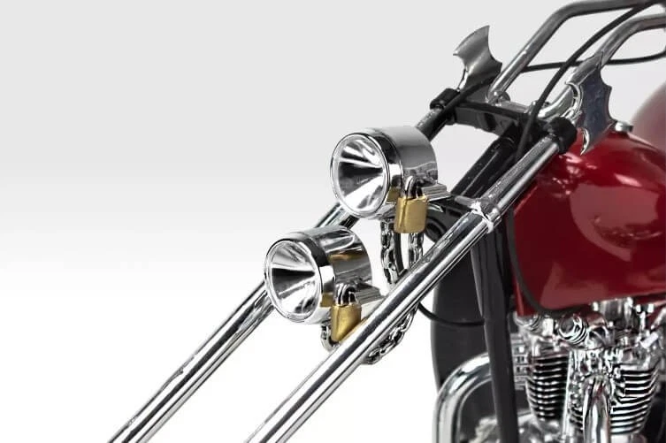 Kit modelo plástico triciclo hierro malvado escala 1:8 Revell 17325 Foto 4 de 4