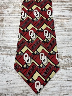 Oklahoma Sooners OU Eagle Neckwear Tie Red Geometric All Over Logo 57x4