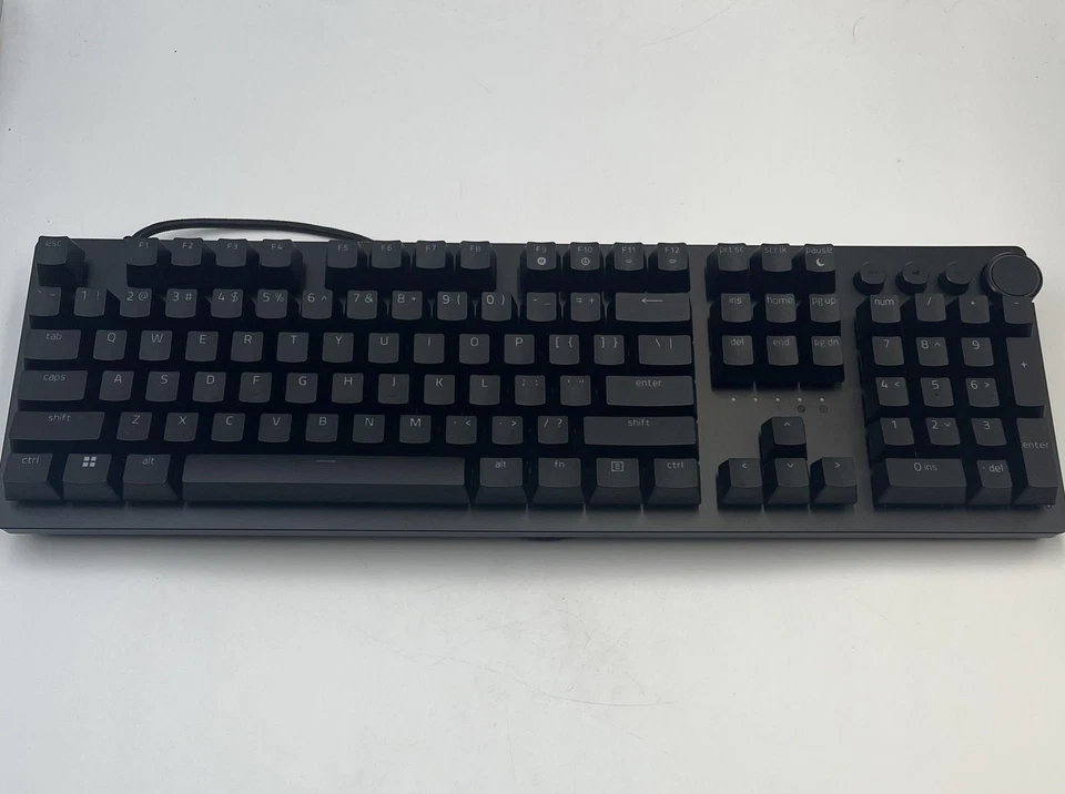 Razer Huntsman V2 Optical Gaming Keyboard - Image 2 of 4