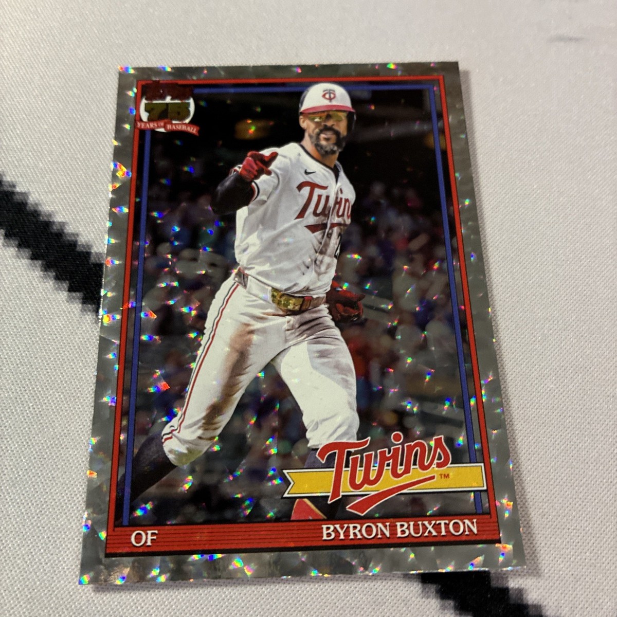 2026 Topps Baseball Series One Byron Buxton #T91 1991 Crackle Foil