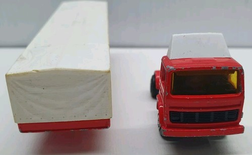 Majorette Truck Renault Trailer Red France Vintage Diecast Well Used 1/100 15cm - Picture 4 of 11