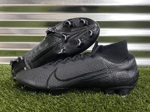 Nike Mercurial Superfly 7 Elite Kinetic Black Pack Review.