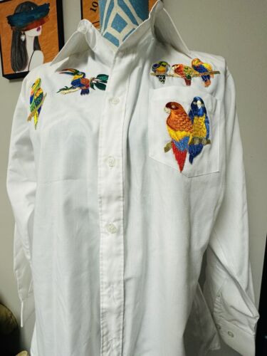 TIA  Designs Vintage Parrot Bird Shirt RN:94244