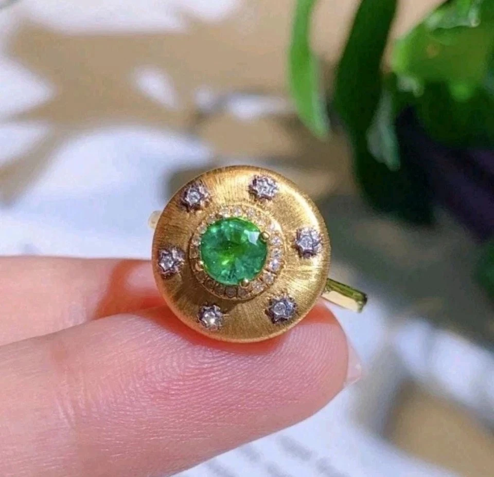 Anel de casamento de ouro amarelo sólido 14k natural da Zâmbia com esmeralda e diamante 1,50 CT - Imagem 2 de 4