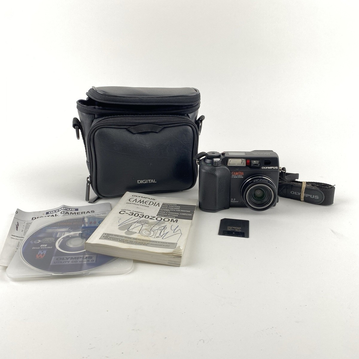 Olympus CAMEDIA C-3030 Zoom 3.3MP Digital Camera Bundle | eBay