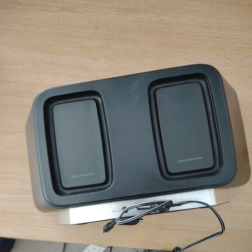 Philips BT7500B/12 Bluetooth Speaker - Used, Working, No Accessories - Picture 3 of 3