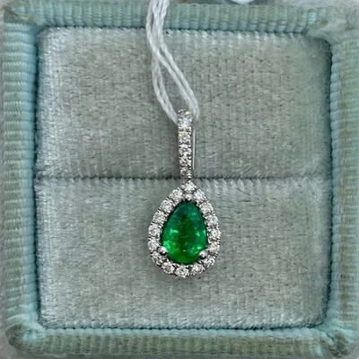 2Ct Pear Cut LabCreated Green Emerald Women's Pendant 14K White Gold Plated