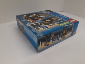 NISB LEGO 7032 WORLD CITY "Highway Patrol & Undercover Van"