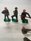Vintage Plastic Army Men Toy Soldiers ~ Made In England Lot of 6 — photo 2