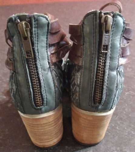 FREEBIRD BY STEVEN PENNY SANDALS SZ 8 HEELS STRAPPY DISTRESSED TEAL - Picture 4 of 6