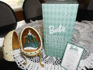 barbie empress of emeralds resin egg