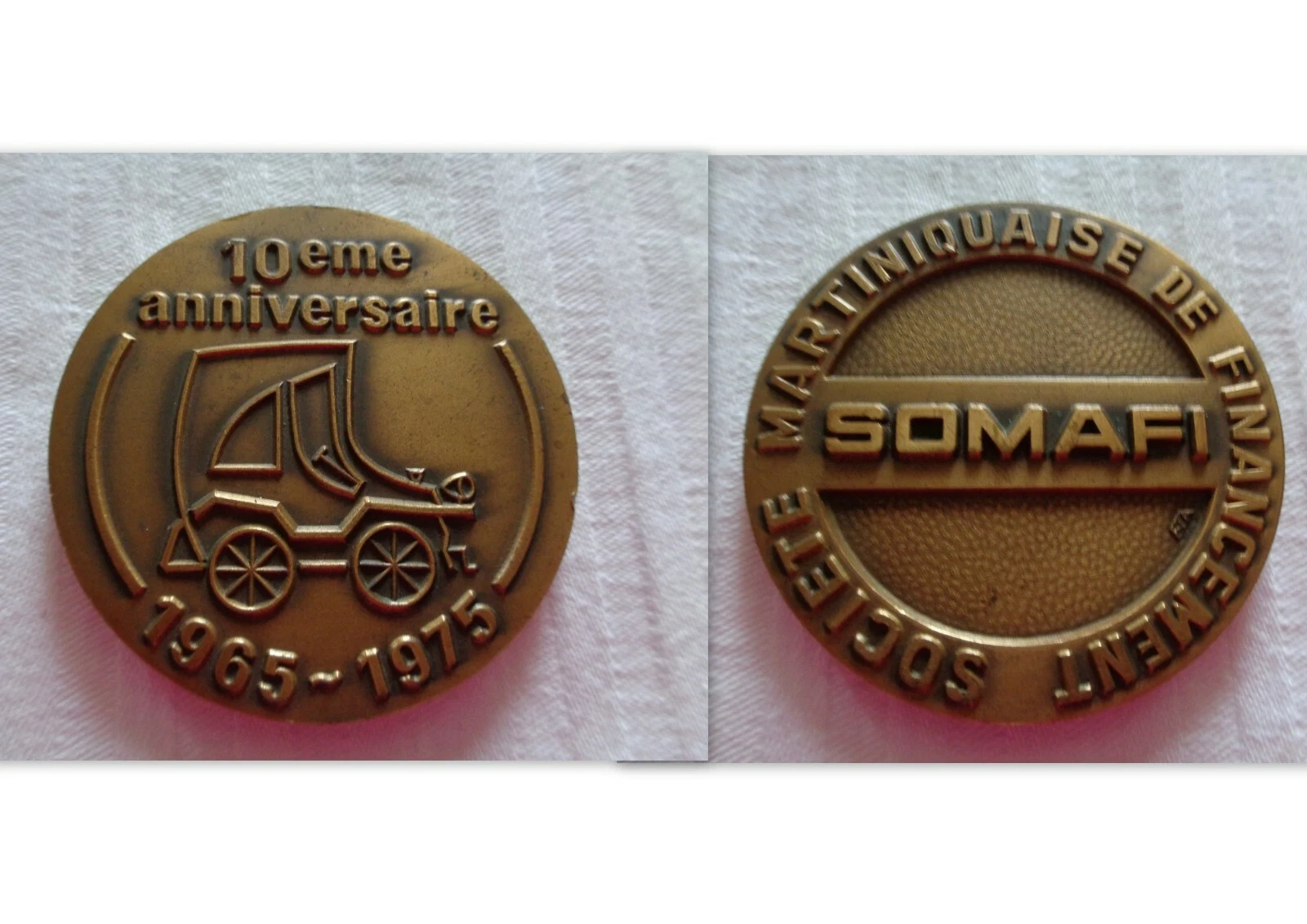 MEDAILLE AUTOMOBILE BRONZE 10EME ANNIVERSAIRE 1965-1975 SOMAFI STE MARTINIQUAISE - Photo 1/1