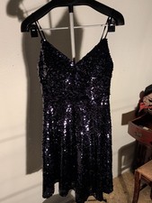 Vince  Camuto Dress Size 8 Navy Blue Sequin Cocktail NWT flared skirt