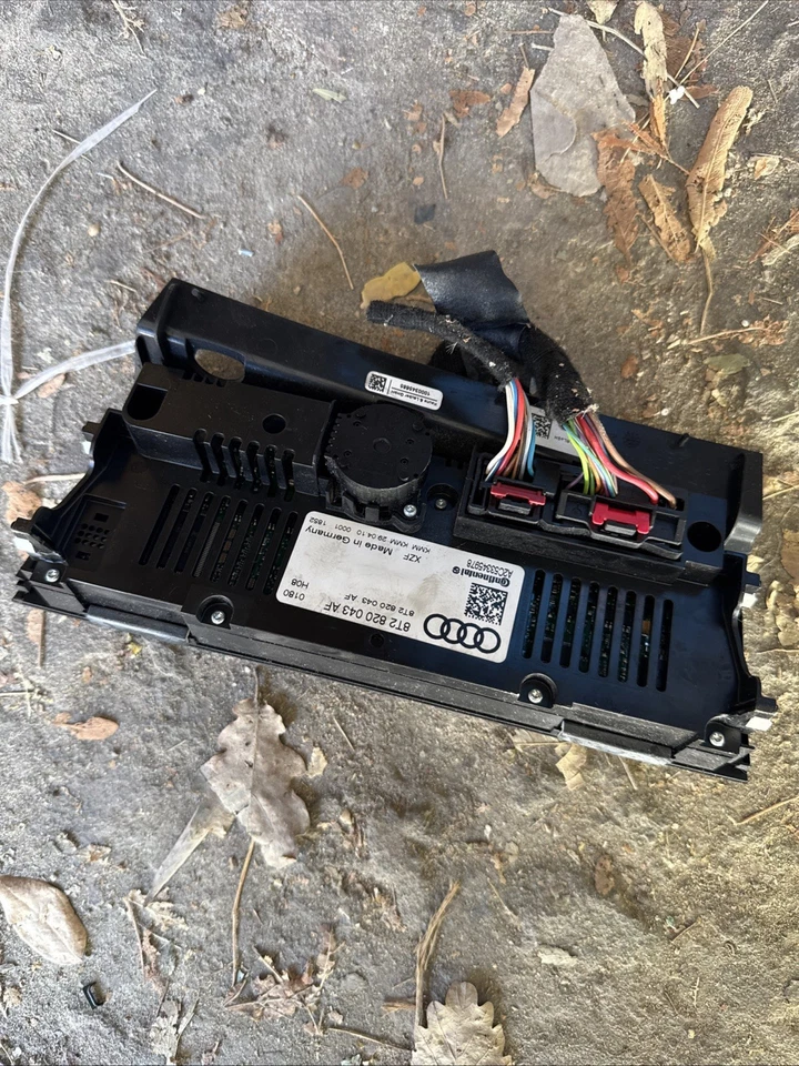 2010 AUDI A5 8F 8T HEATER CLIMATE CONTROL SWITCH PANEL 8T2820043AF - Image 2 of 3