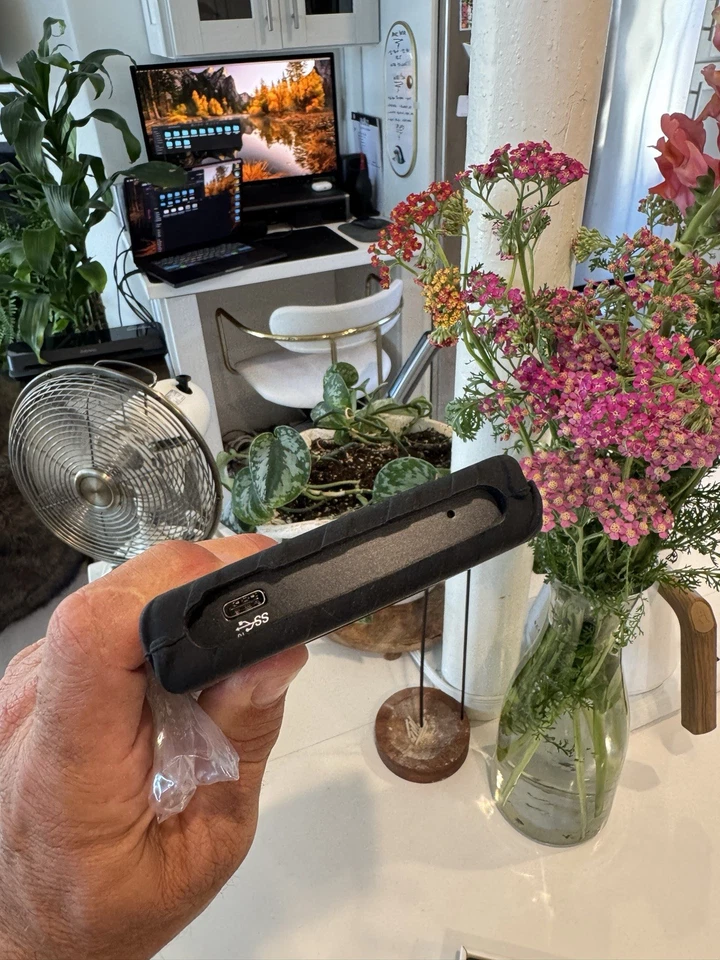 Glyph Blackbox Plus Rugged Portable 5400RPM Bus Powered 1TB Black Hard Drive - Image 3 of 4