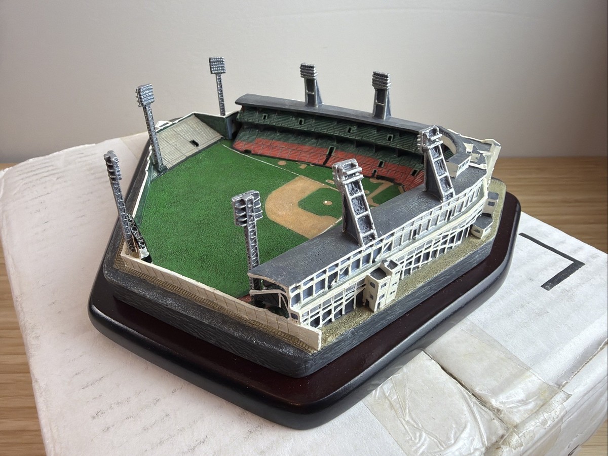 Danbury Mint Crosley Field stadium replica Cincinnati Reds | eBay