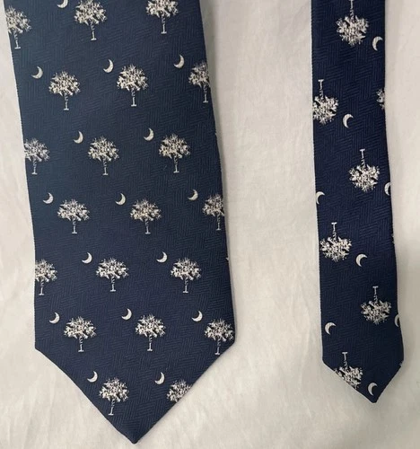VTG Hanover Necktie South Carolina Palmetto Tree Crescent Blue X-Long 100% Silk