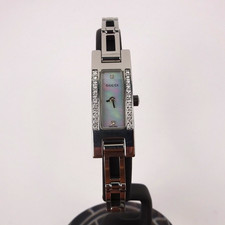 Gucci 3900L Uhr Diamant Lünette und Perlmutt Diamant Zifferblatt Damen