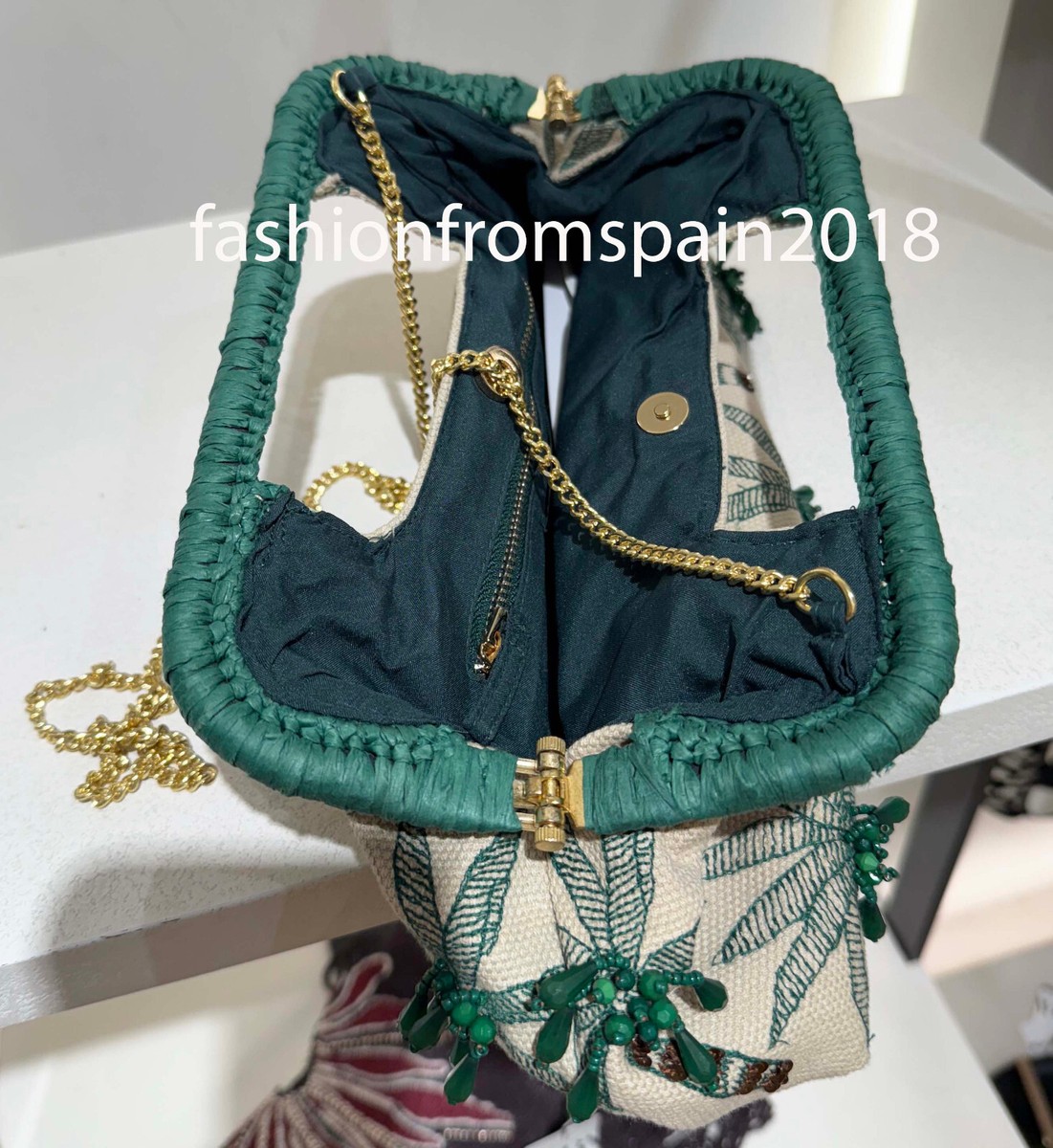 ZARA【NEW】CLUTCH WITH L APPLIQUES ZARA【NEW】CLUTCH WITH L APPLIQUES METAL APPLIQUÉ CLUTCH