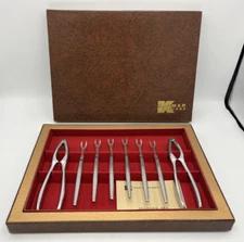 Kalmar Designs 8 Piece Seafood Set Japan Italy