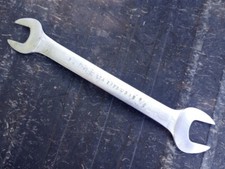 ---Vtg 1963 Snap-On LTA 2428 - 3/4 + 7/8 low torque open end slimline wrench
