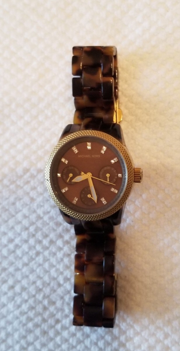 Michael Kors Gold Tone Watch MK5399 Day/Date Chronograph 6