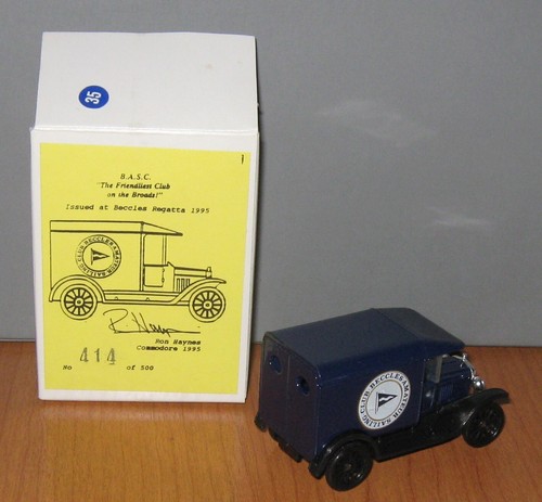 Matchbox Superfast MB44 Model T Ford Van Beccles Amateur Sailing Club BASC - Picture 2 of 2