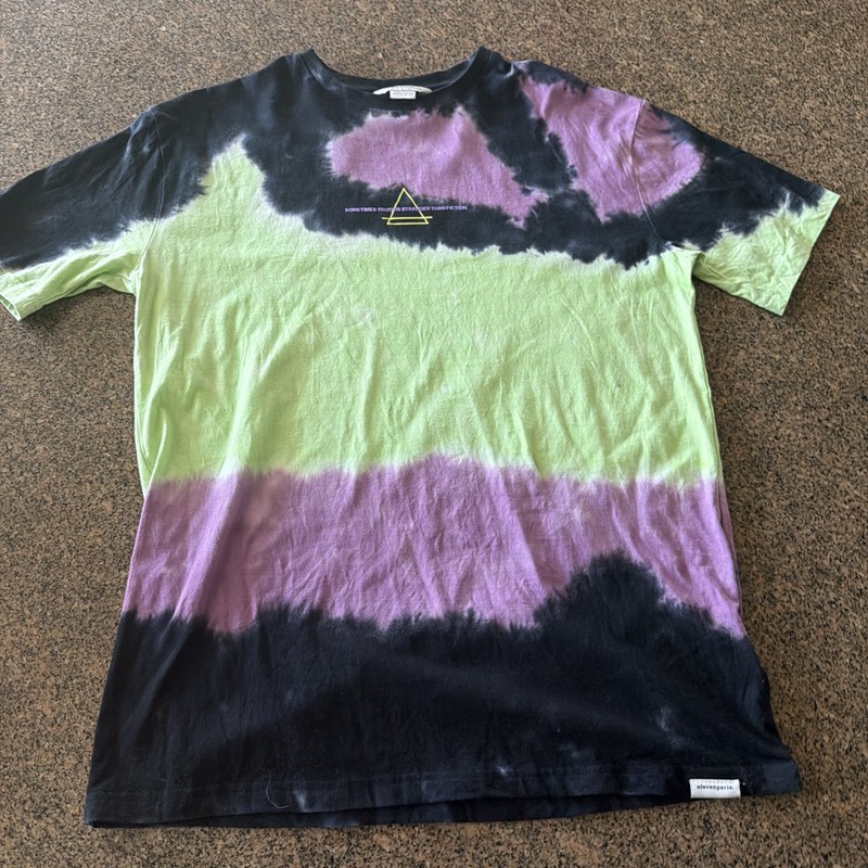 Eleven Paris Men's Tie Dye T-Shirt Size Large