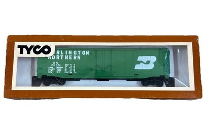 VINTAGE TYCO 50' PLUG DOOR BOX CAR BURLINGTON NORTHERN 339E MODEL TRAIN C-8 -NEW