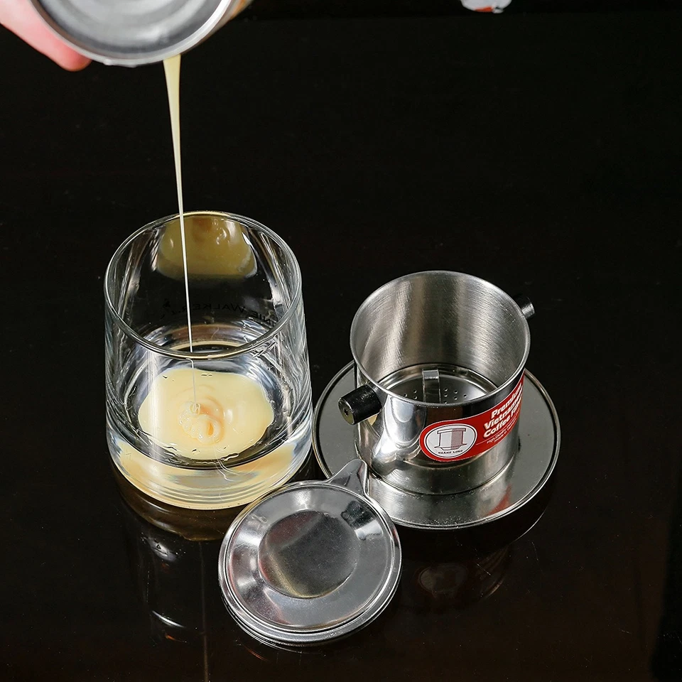 Juego de filtros de café vietnamita. También conocida como cafetera vietnamita o pres... Foto 4 de 4