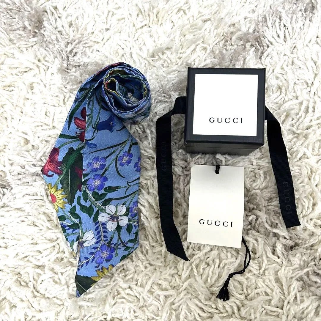Auth GUCCI motif floral écharpe cou nœud 100% soie bleu jaune avec boite du Japon