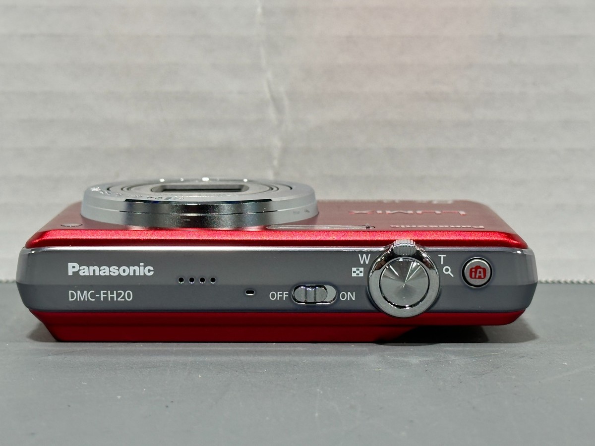 Panasonic Lumix DMC-FH20 14.1 MP 8x Optical Zoom Red Compact
