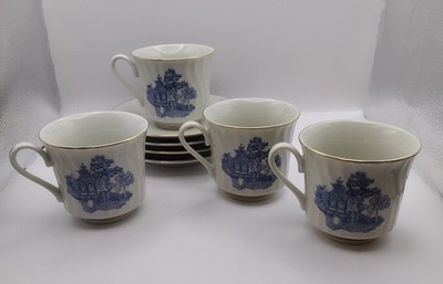 Blue Willow Japan Set of 4 Tea Cups Mugs Saucers Porcelain Robinson Design Group