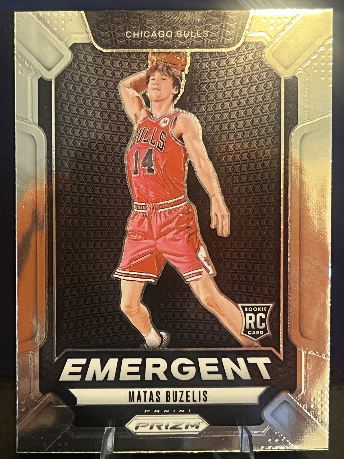 2024-25 Panini Prizm - Emergent Matas Buzelis #7 (RC)