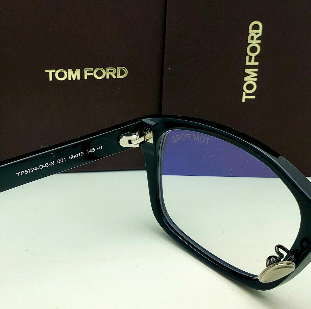 TOM FORD
ブラック マネークリップ カードケース ZAPPA SUNGLASSES | TOM FORD Fashion