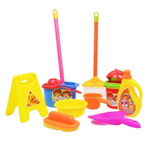 role play cleaning set