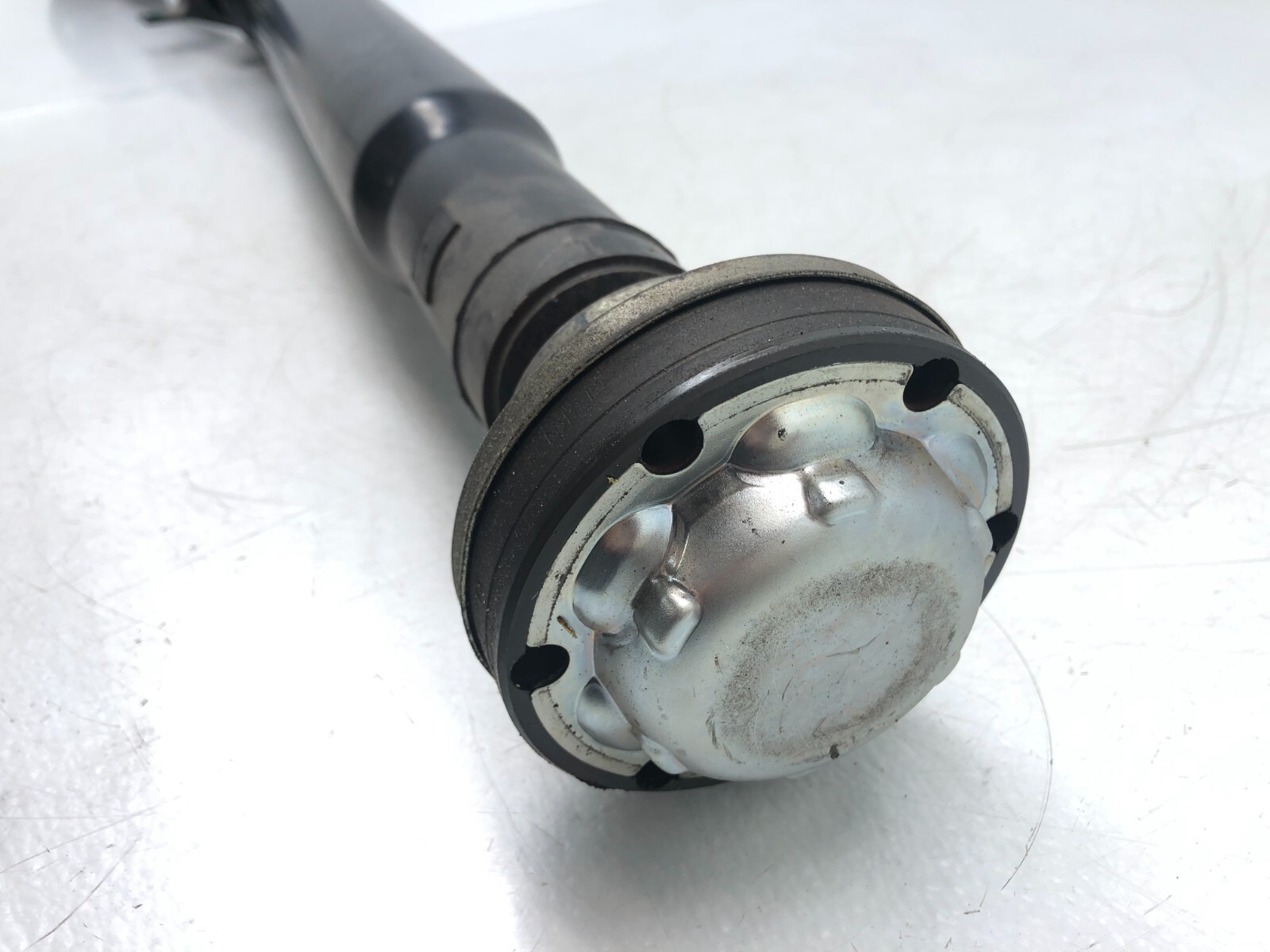 2014-2020 MASERATI GHIBLI AWD REAR DRIVE SHAFT OEM.